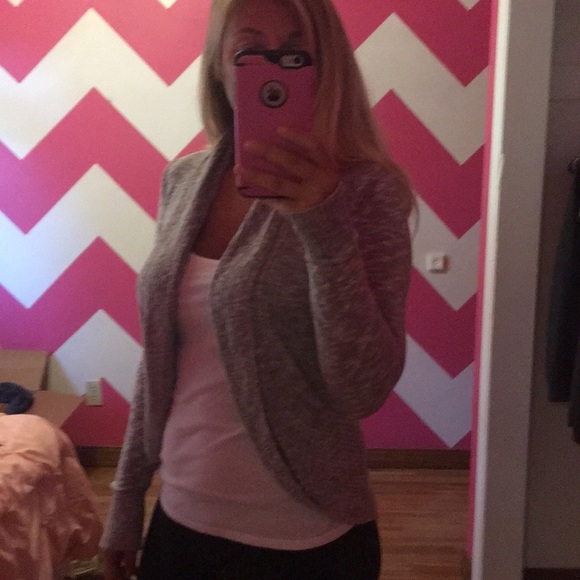 Sweater - Picture 2 of 5